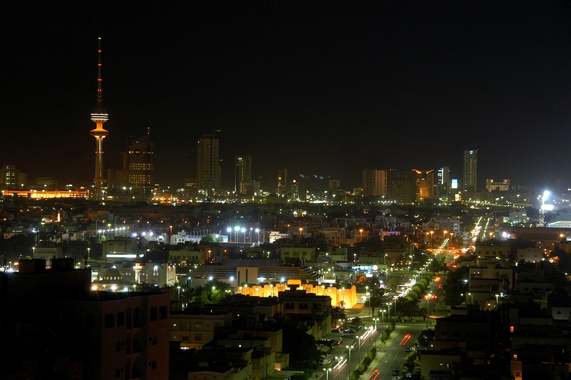 Le Jazz Hotel Kuwait City Ngoại thất bức ảnh