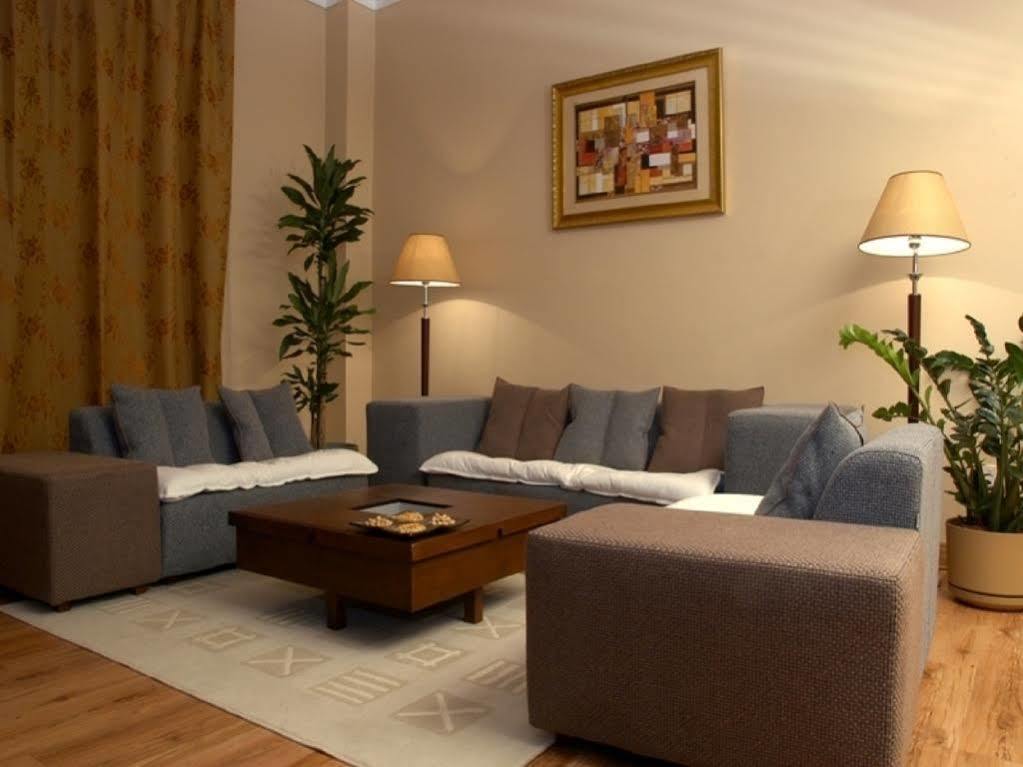 Le Jazz Hotel Kuwait City Ngoại thất bức ảnh