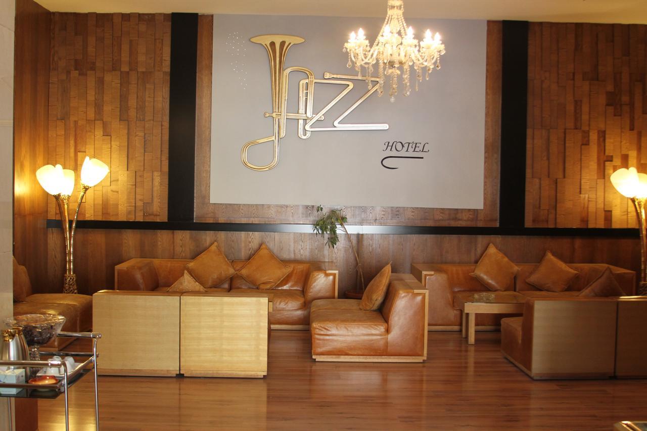 Le Jazz Hotel Kuwait City Ngoại thất bức ảnh