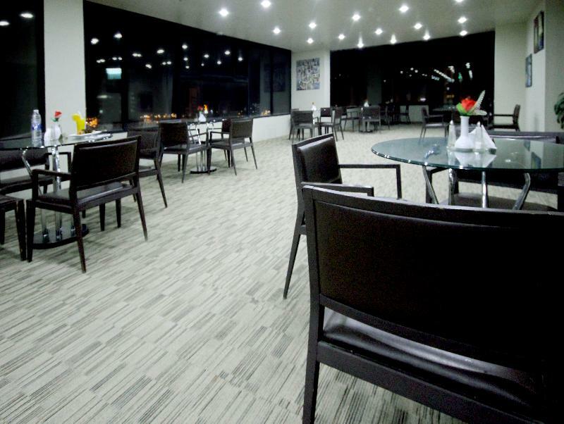 Le Jazz Hotel Kuwait City Ngoại thất bức ảnh