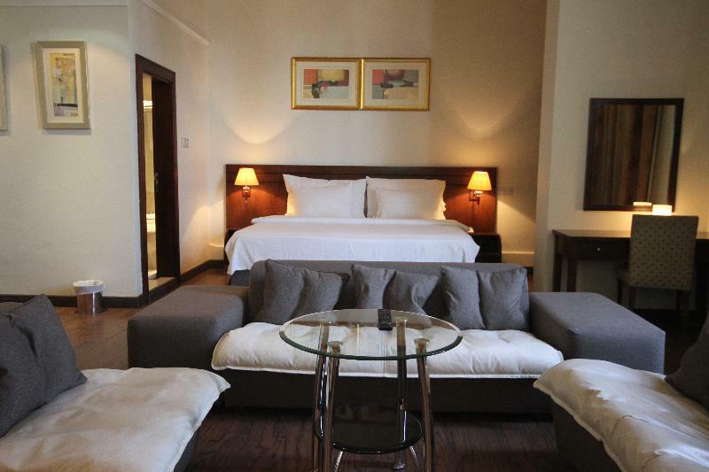 Le Jazz Hotel Kuwait City Ngoại thất bức ảnh